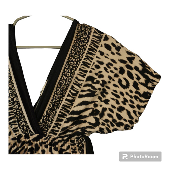 One Clothing Zebra/ Cheetah Deep V Dress/Beach outwear/Casual - Picture 3 of 8
